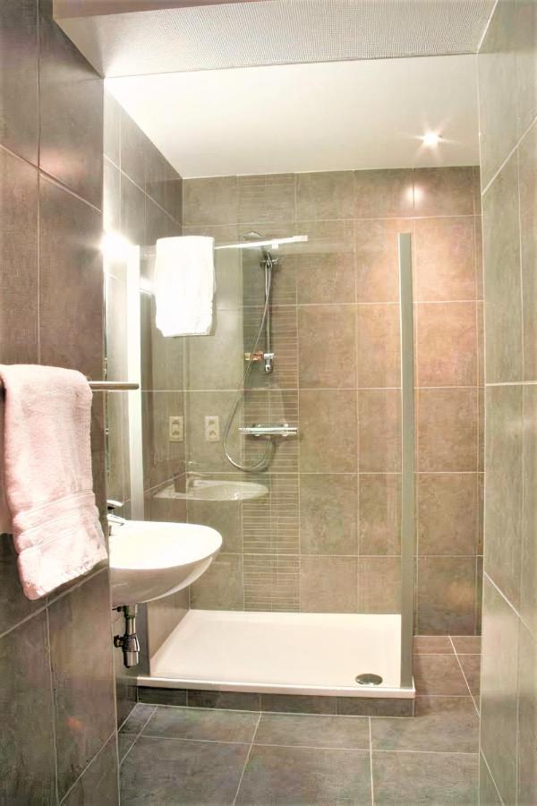 Hotel L'Esprit Sain Малмеди Екстериор снимка